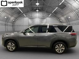 2025 Nissan Pathfinder SL Sport Utility 4D thumbnail 8