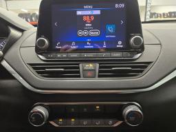 2019 Nissan Altima 2.5 S Sedan 4D thumbnail 12
