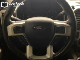 2017 Ford F250 Super Duty Crew Cab Lariat Pickup 4D 6 3/4 ft thumbnail 12