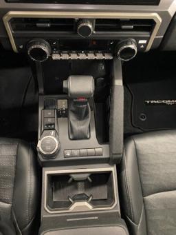 2024 Toyota Tacoma Double Cab TRD Sport Pickup 4D 5 ft thumbnail 14