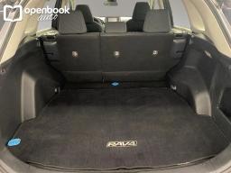 2019 Toyota RAV4 LE Sport Utility 4D thumbnail 16