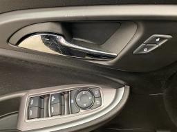 2024 Chevrolet Malibu LS Sedan 4D thumbnail 9