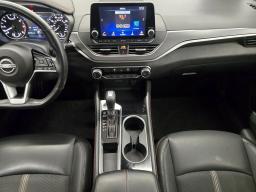 2024 Nissan Altima 2.5 SR Sedan 4D thumbnail 16