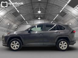2019 Toyota RAV4 LE Sport Utility 4D thumbnail 2