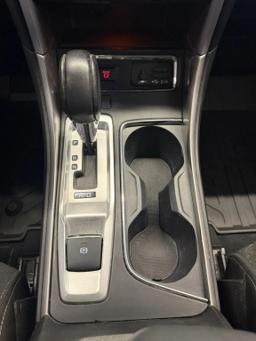 2019 Subaru Ascent Premium Sport Utility 4D thumbnail 14
