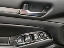 2024 Nissan Altima 2.5 SR Sedan 4D thumbnail 10