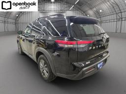2024 Nissan Pathfinder SV Sport Utility 4D thumbnail 7