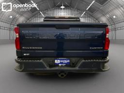 2022 Chevrolet Silverado 1500 Limited Crew Cab Custom Pickup 4D 5 3/4 ft thumbnail 7
