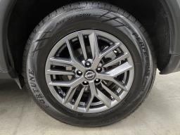 2024 Nissan Rogue S Sport Utility 4D thumbnail 19