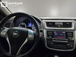 2017 Nissan Altima 2.5 SV (2017.5) Sedan 4D thumbnail 13