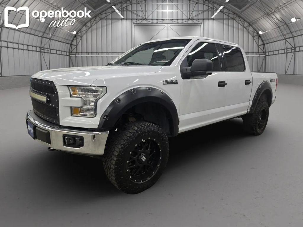 2015 Ford F150 SuperCrew Cab XLT Pickup 4D 5 1/2 ft